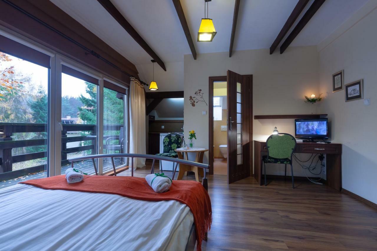Poziomka Hotell Kujan Exteriör bild