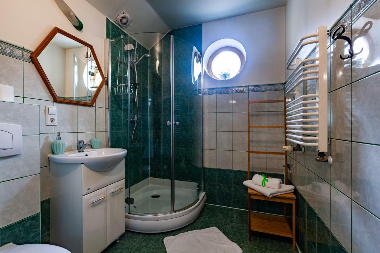 Poziomka Hotell Kujan Exteriör bild
