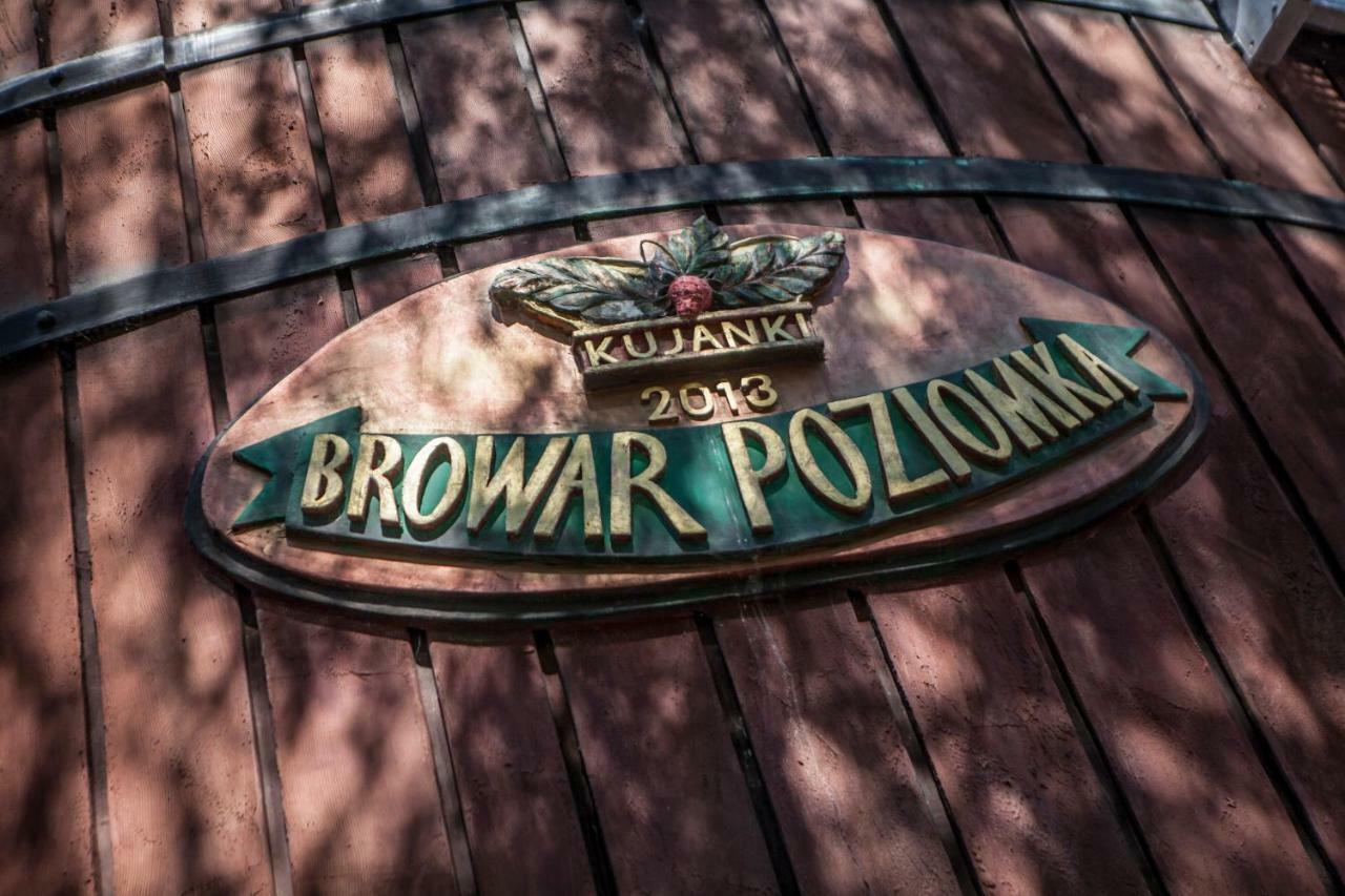 Poziomka Hotell Kujan Exteriör bild